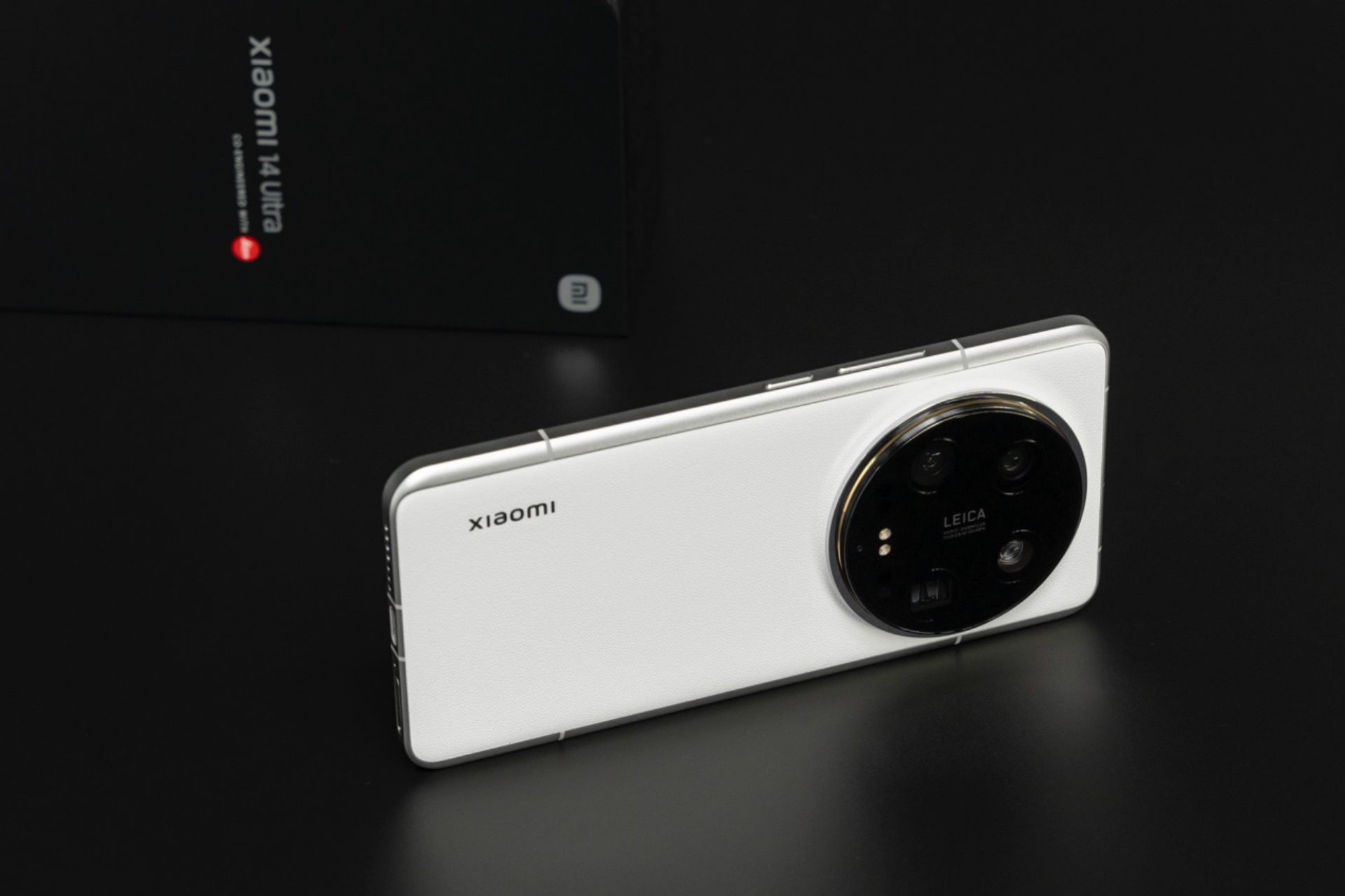 4. شیائومی 14 Ultra 5G – ظرفیت 512 گیگابایت، رم 16 گیگابایت