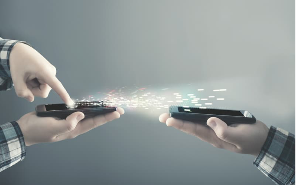 انتقال اطلاعات به گوشی جدید | روشهای جدید و سریع